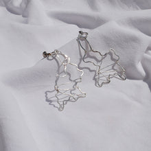 Load image into Gallery viewer, Earrings silver abstract
