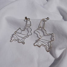 Load image into Gallery viewer, Earrings silver abstract

