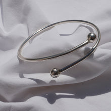 Load image into Gallery viewer, bracelet  hand made silver
